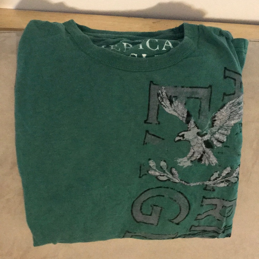 American Eagle shirt
